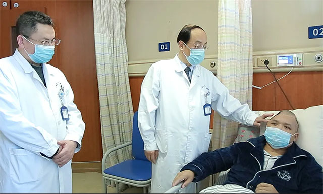 �����ξ�­���޲�������СĪ��ͨ