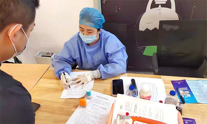 ��Ա�����ߣ�һ���O ����Ӣ������ܰ��ʿ��