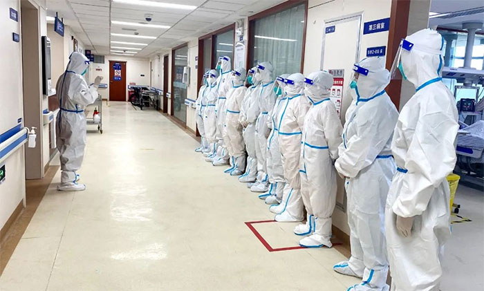 �������� �����ص���ʮһ���O �Ϻ���ʮ���Կ�ҽԺҽ���ð�Ϊ���߻���