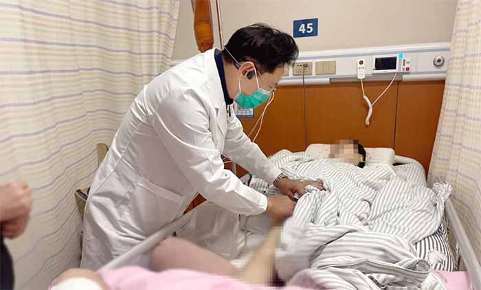 �˲����� �� ����ҽѧר��������������ʽ�����Ϻ���ʮ���Կ�ҽԺ